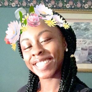 Meet your Posher, Samara